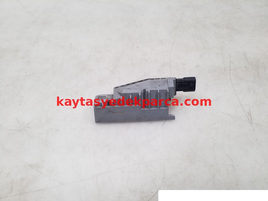 A2128210251-MER-YAYA SENSÖRÜ KAPUT KILIDINDEKI  SAĞ