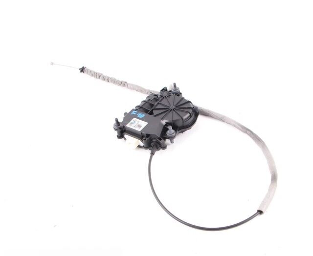 BMW-51247273752-BAGAJ KİLİT MOTORU F10