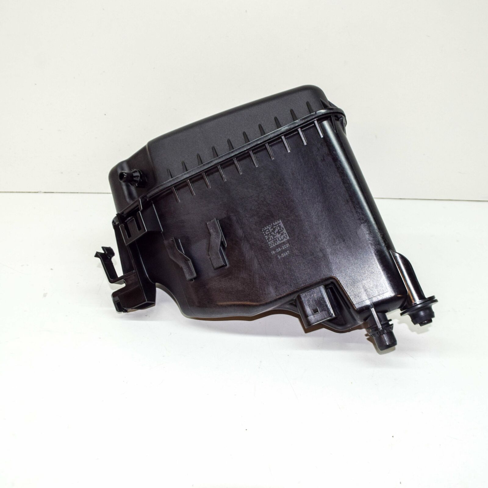 BMW-17139884859-17139884859-9884859-BMW-GENLEŞME KABI G30G11 BENZİNLİ