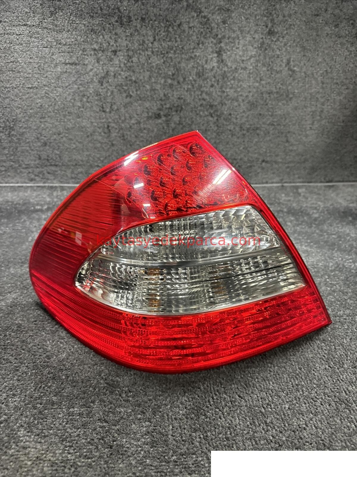 A2118202564-8202564-DPO-STOP, W211 L