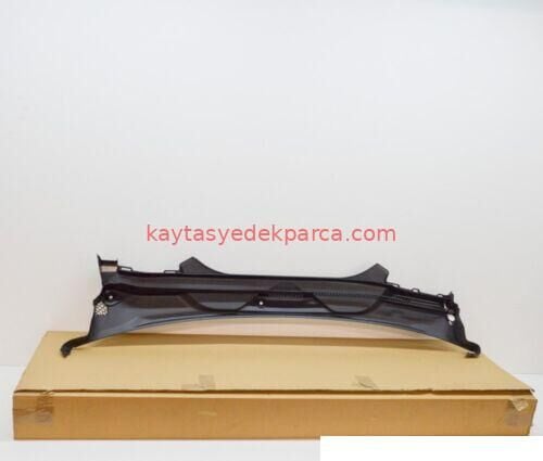 51717388714-7388714-BMW-CAM ALT IZGARASI G30