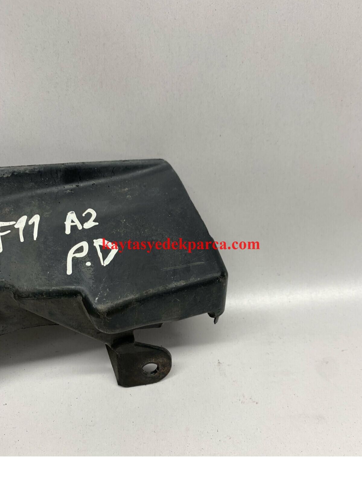 51757267566-7267566-BMW-TRAVERS BAKALİTİ F10 ALT R