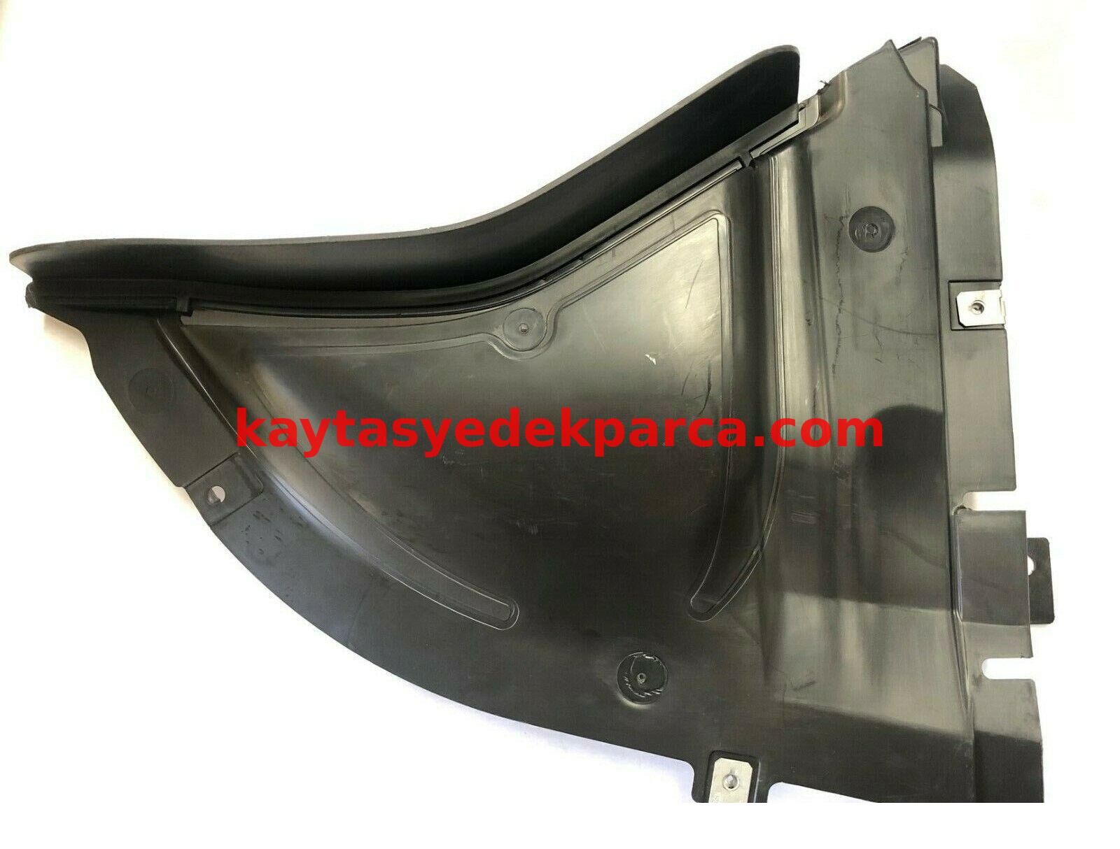 51757898891-7898891-BMW-KAPAK