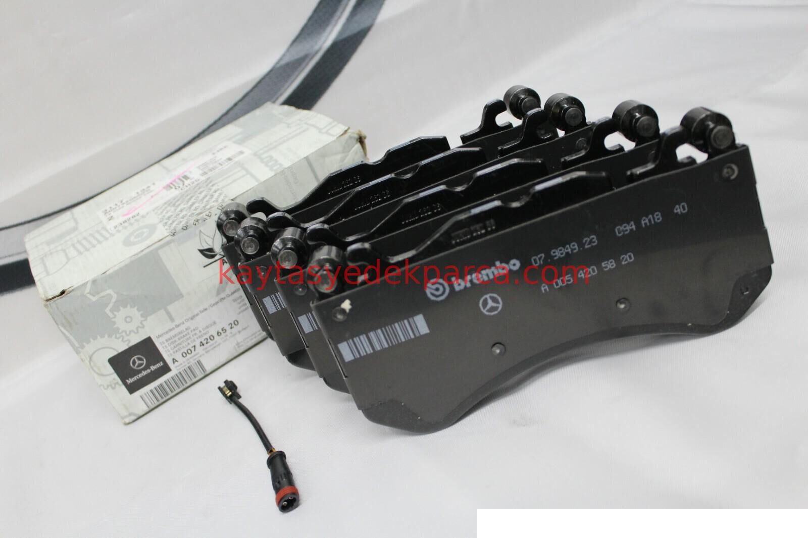 A0074206520-FEB-FREN BALATASI ÖN, C63-W221 S600-0074205920-0054203320