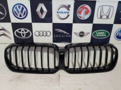 BMW-51129852168-PANJUR G30 LCİ PİYANO SİYAH