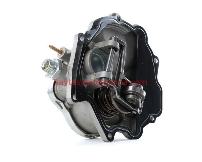 A0002303165-2303165-BNP-VAKUM POMPASI, OM601,602,603