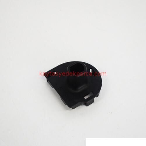 A2045040514-MER-RADYATÖR ALT AYAK, W204