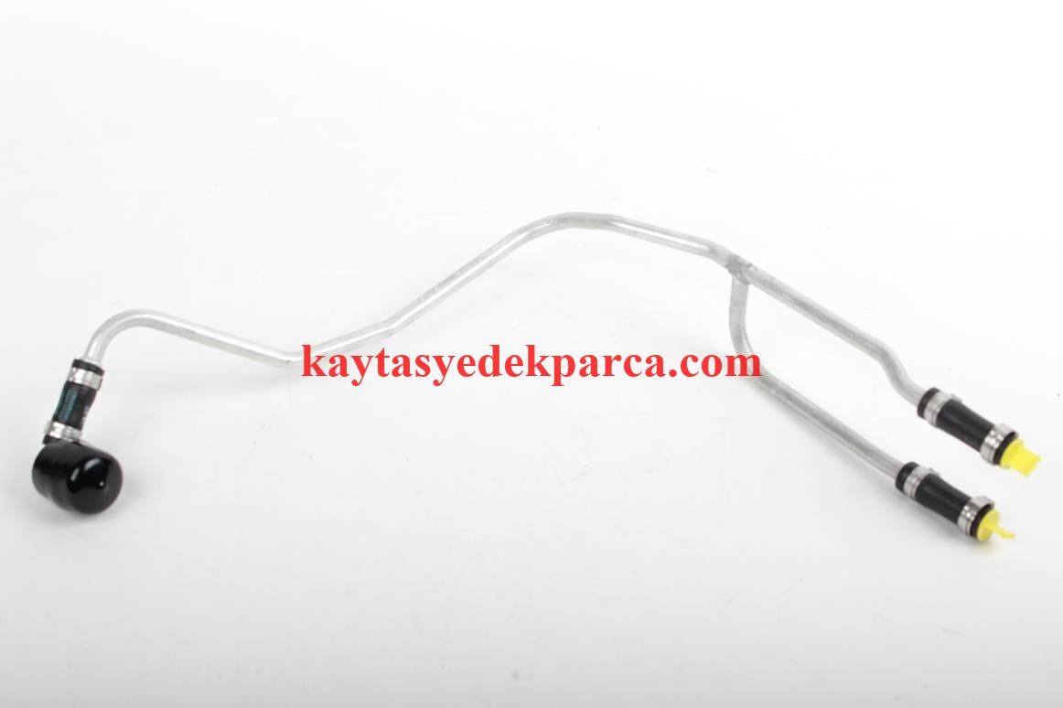 11538092641-8092641-BMW-GERİ DÖNÜŞÜM BORUSU