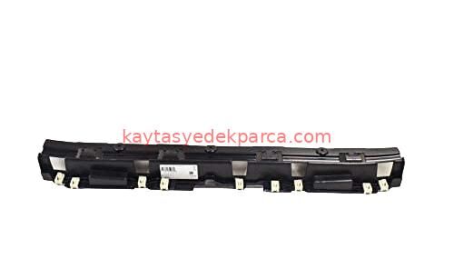 51747359788-7359788-BMW-RADYATÖR ALT BAKALİTİ