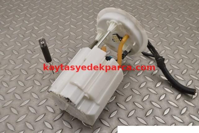 16117339267-7339267-BMW-BENZİN POMPASI