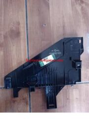 LR001542-LND-BRAKET FAR ALT/L FREEL.2