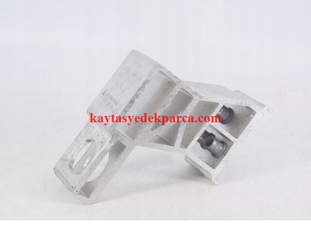 A2135010620-BTP-RADYATÖR AYAĞI W213 SOL