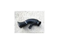 BMW-13717801545-TEMİZ HAVA BORUSU X3