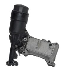 BSG-A6511800610-YAĞ SOĞUTUCUSU KOMPLE KÜTÜKLÜ, M651,