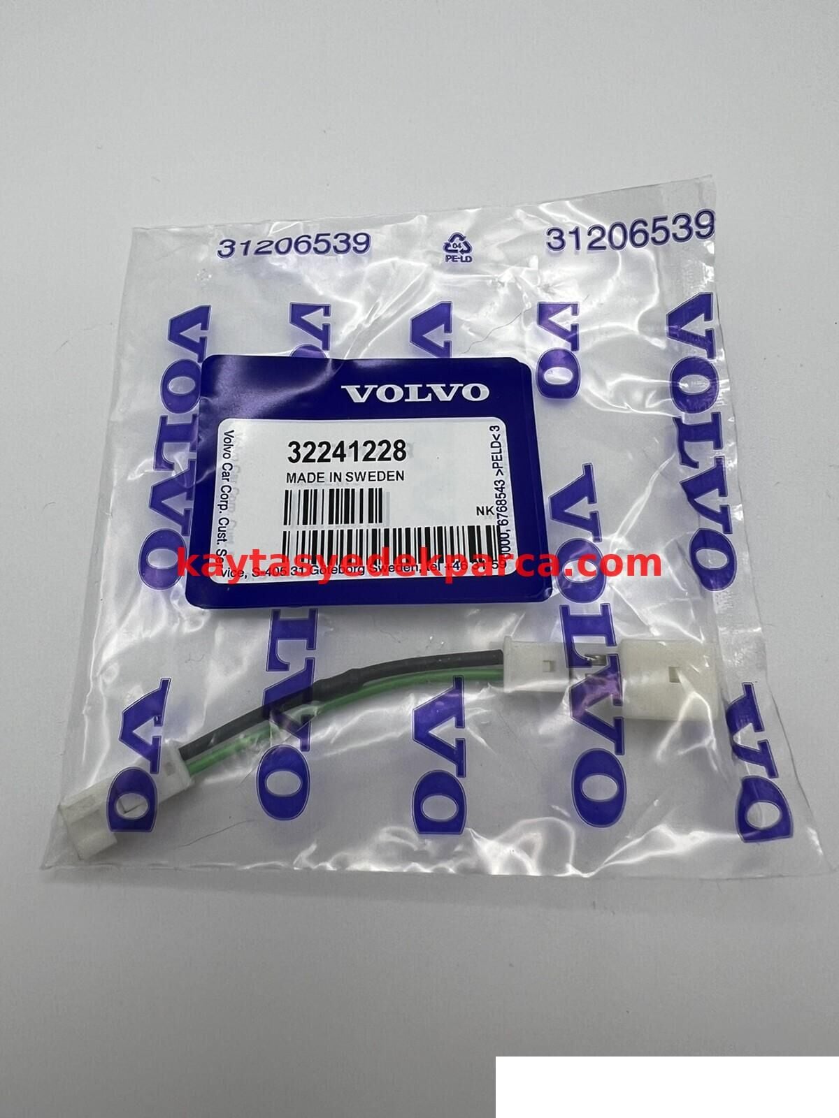 A6032000423-2000423-FEB-PERVANE