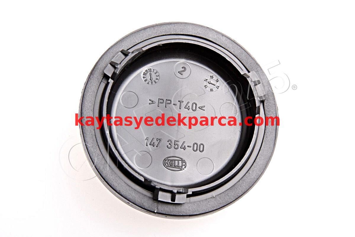 63126931137-6931137-BMW-FAR ARKA KAPAĞI