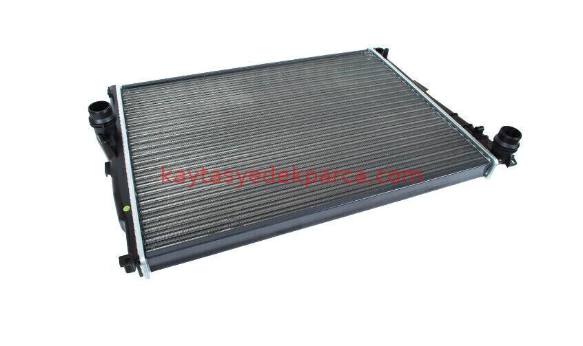 17111737760-1737760-KYB-RADYATÖR E34/M50 AC'Lİ DÜZ  1719306 ile aynı