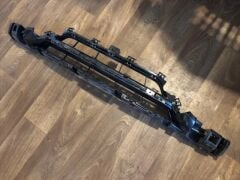 BMW-51117293870-TAMPON IZGARASI ORTA F22