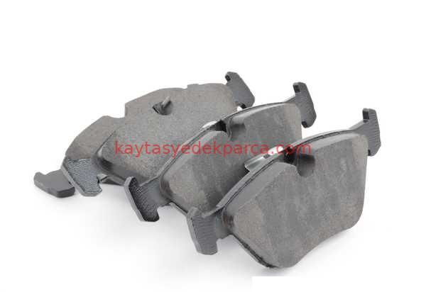 34116779652-6779652-BRM-FREN BALATASI ÖN E46/330/330d/X3