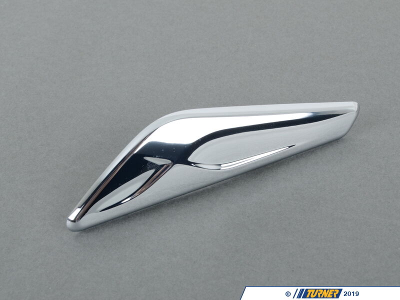 BMW-51117338570-ÇAMURLUK SİNYAL KAPAĞI F25-F26 SAĞ