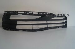 BMW-51117385262-TAMPON IZGARASI SAĞ ÖN G30 BASIS