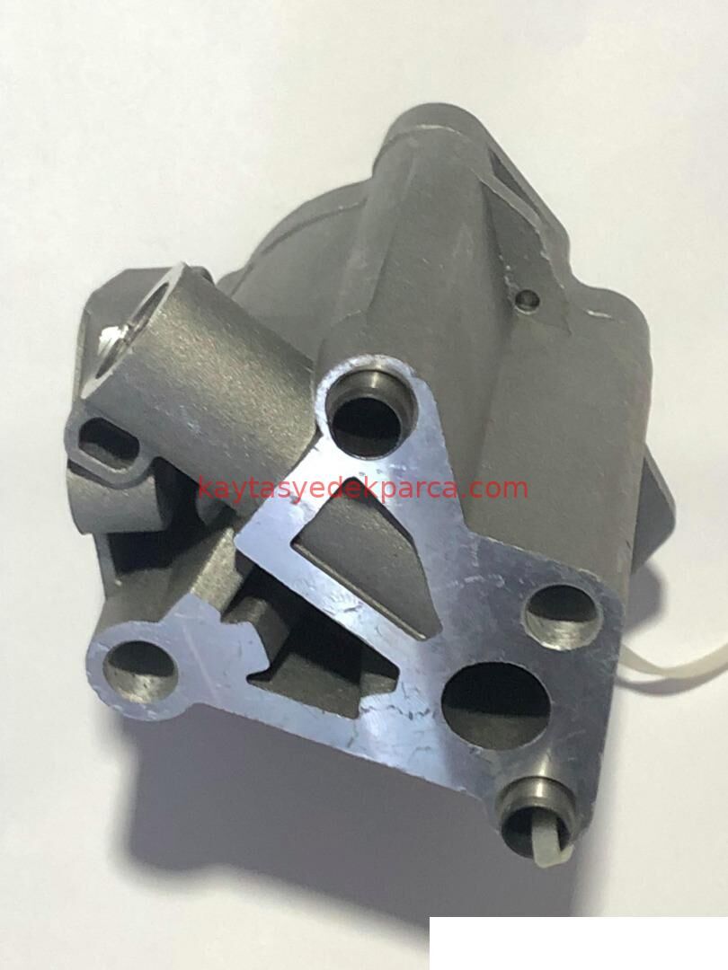 LR032160-LND-YAĞ POMPASI 2.0 TIVCT