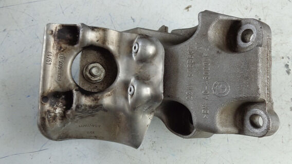 22116788607-6788607-BMW-MOTOR KULAK TAŞIYICI