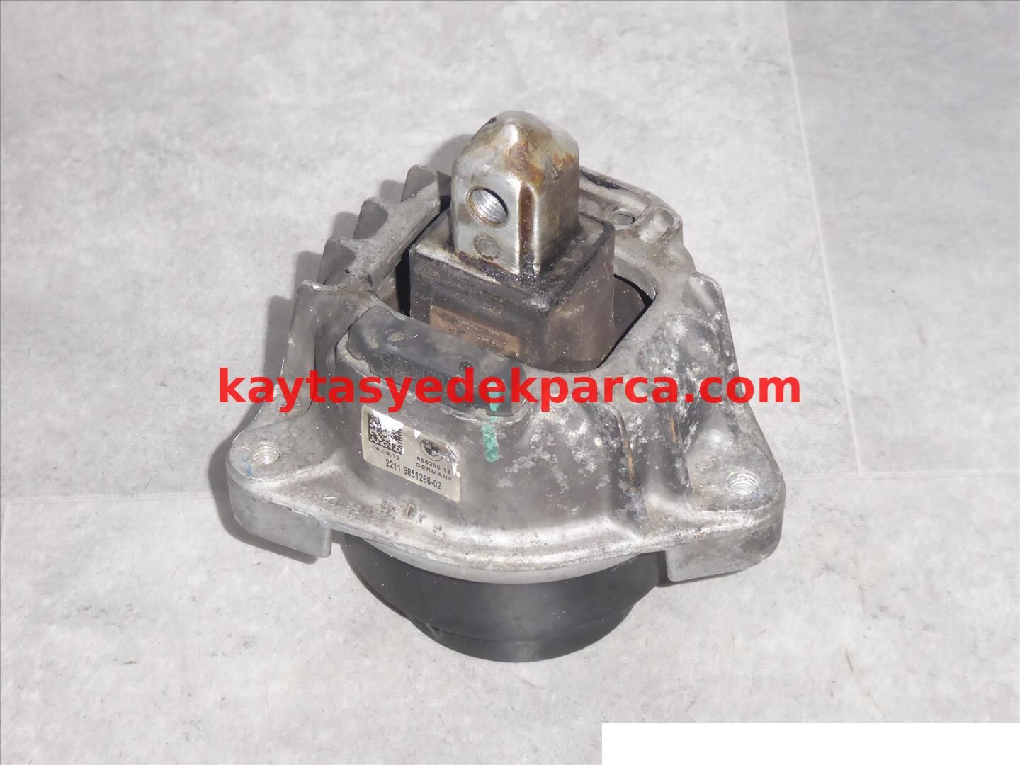22116851266-6851266-BMW-MOTOR KULAĞI SAĞ
