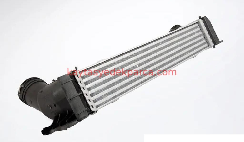 17517524916-7524916-BSG-TURBO RADYATÖRÜ  E90/320d E87/120d