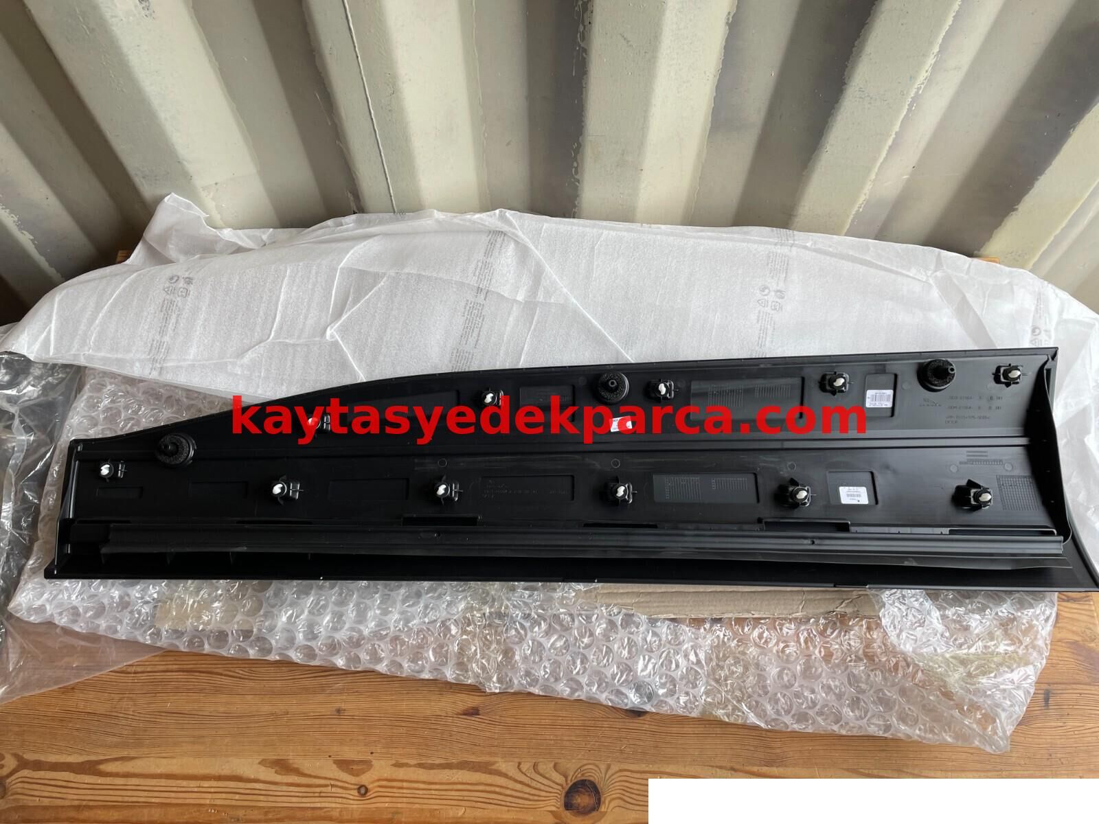 T4K12768-JAG-TAŞIYICI ÖN SAĞ JAGUAR