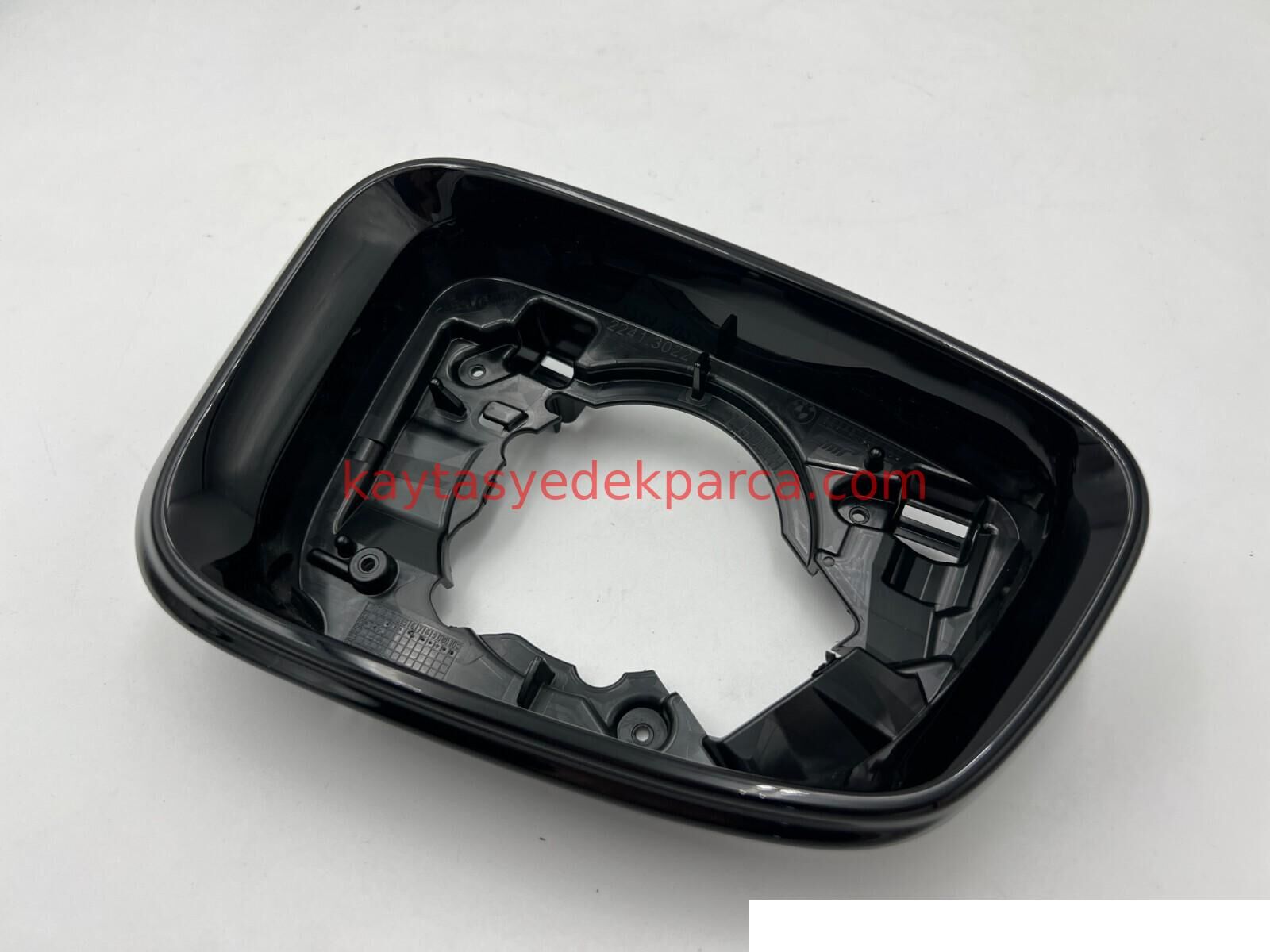 51167498193-7498193-BMW-AYNA ÇERÇEVESİ