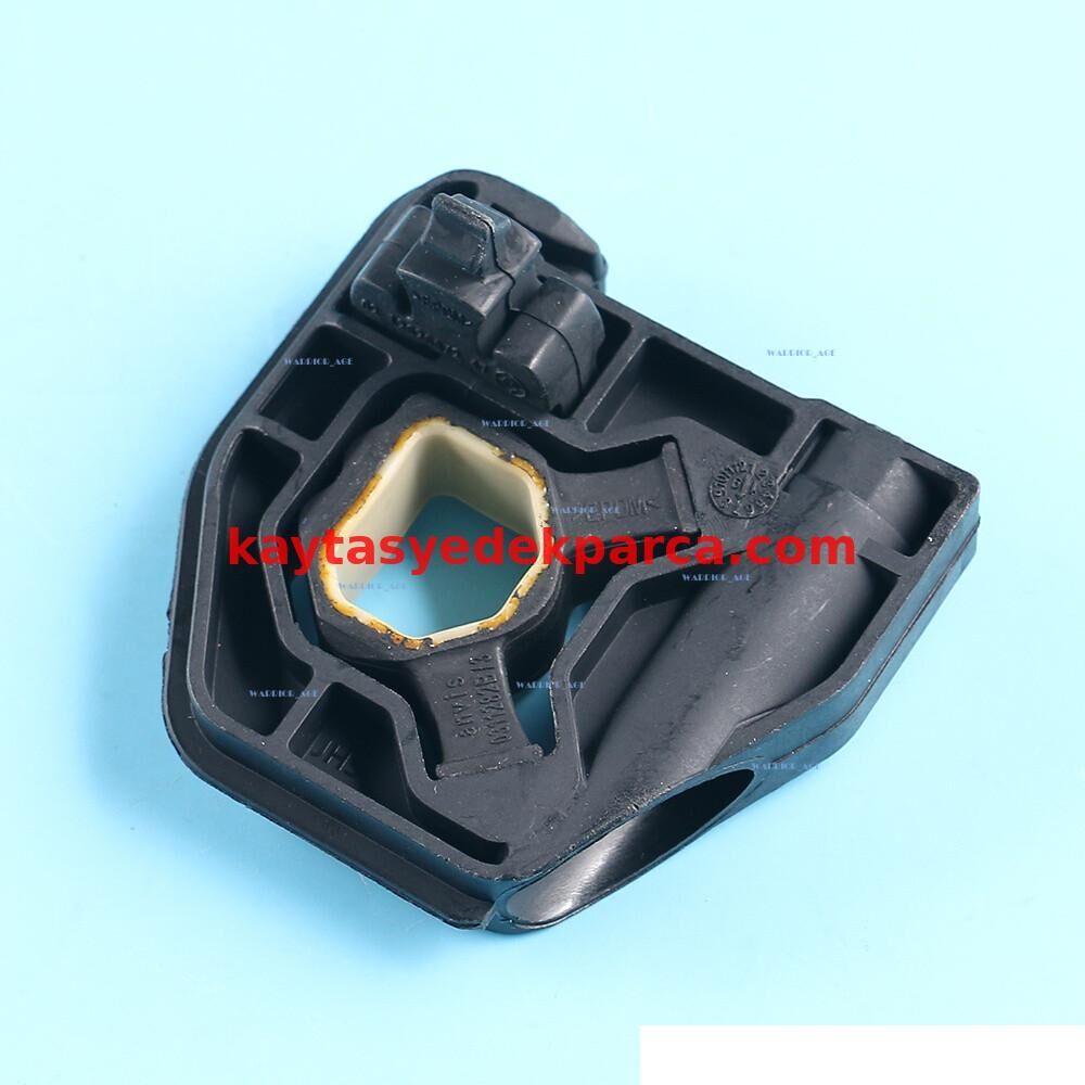 17118620733-8620733-WUT-RADYATÖR ALT AYAĞI F30 SAĞ