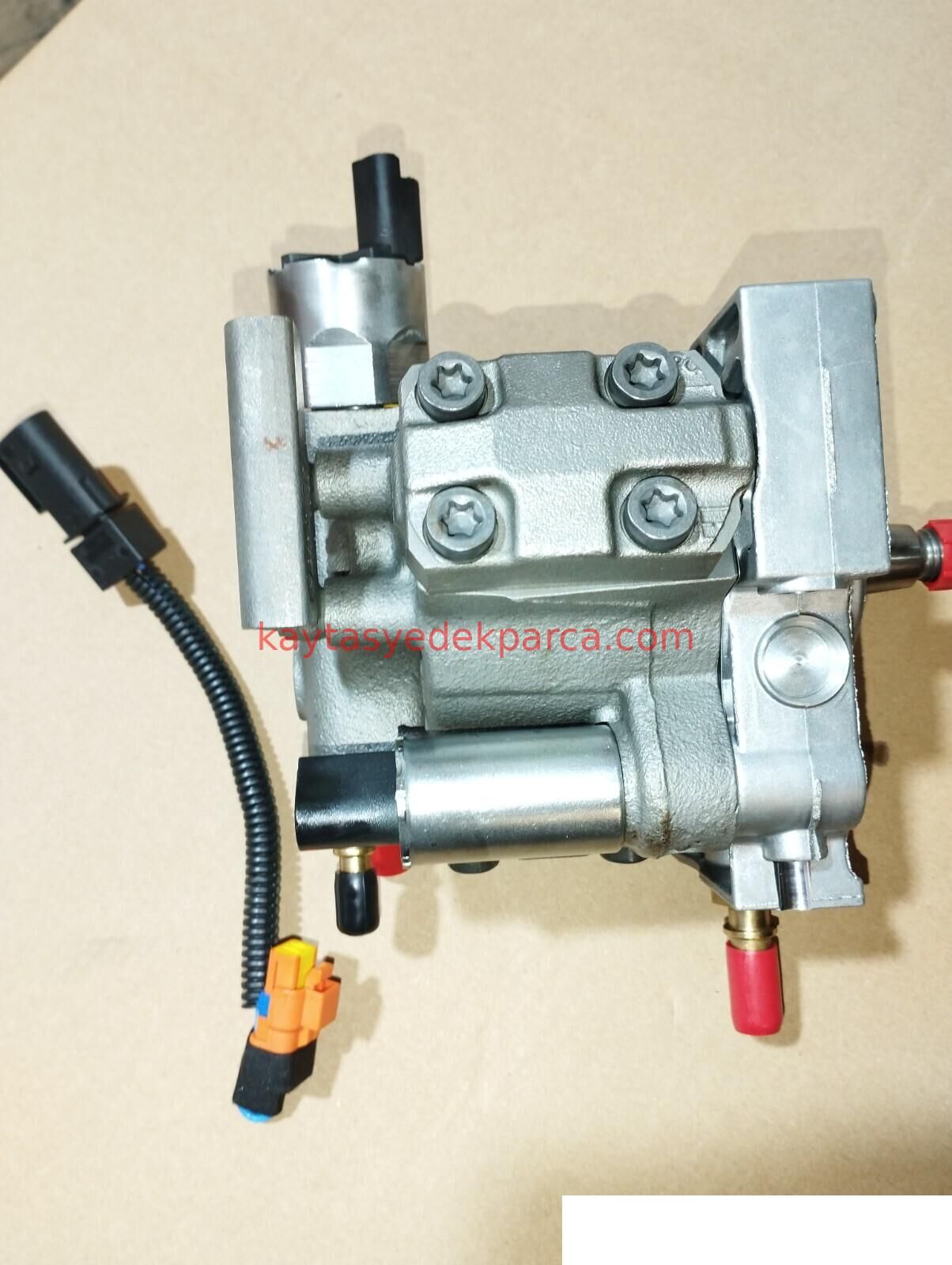 LR009804-R009804-VDO-YÜKSEK BASINÇ POMPASI