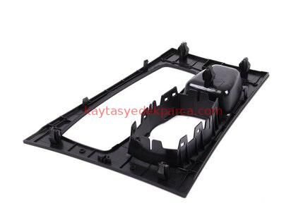 51169448664-9448664-BMW-AYNA ALK KAPAK