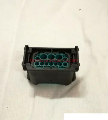 61136931864-6931864-BMW-FAR SOKETİ