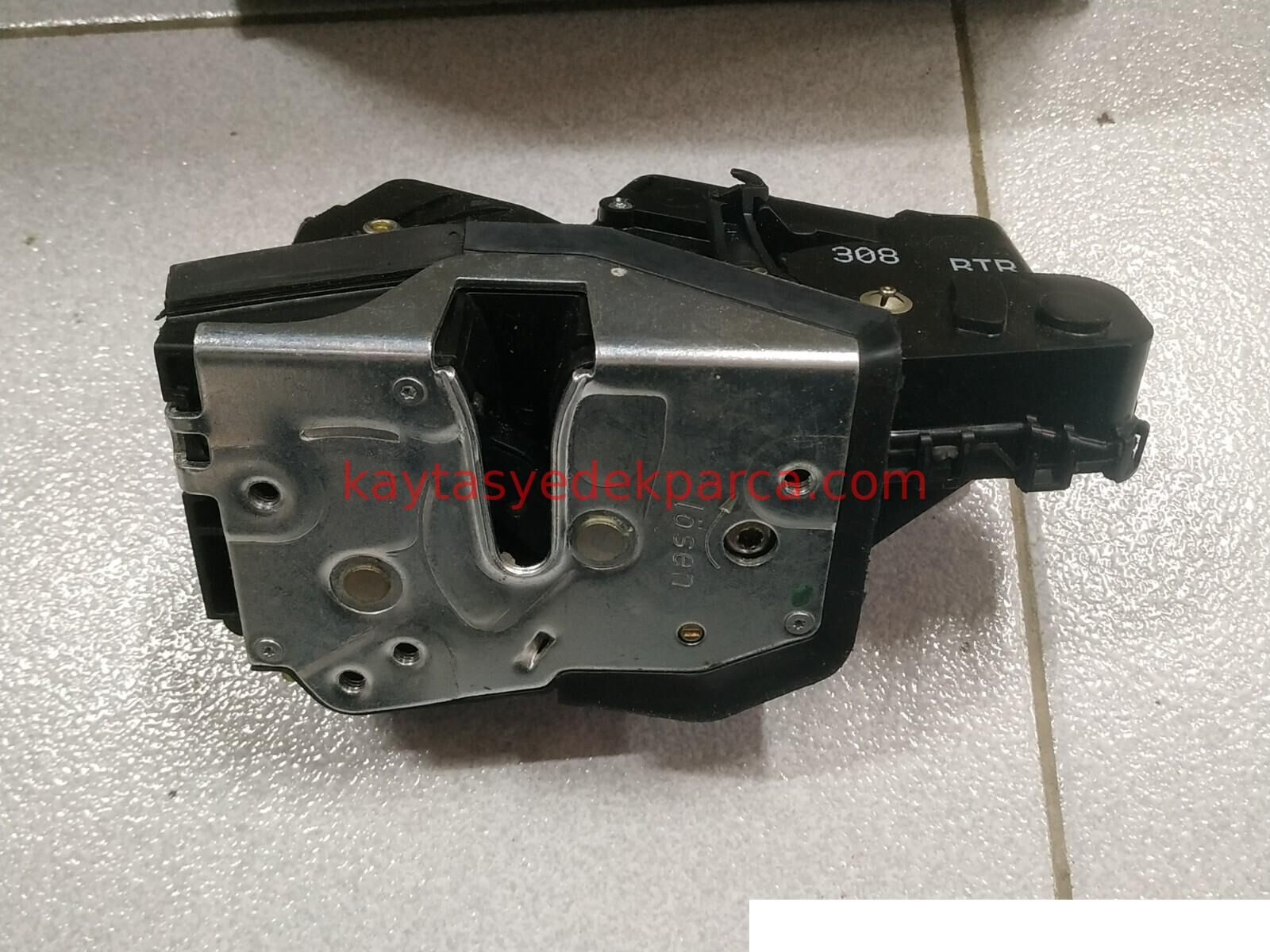 51217011308-7011308-BMW-KAPI KİLİDİ E46/4/R ÖN <=09/00