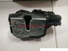 51217011308-7011308-BMW-KAPI KİLİDİ E46/4/R ÖN <=09/00