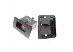 61318385956-8385956-BMW-CAM DÜĞMESİ X5 ARKA SAĞ