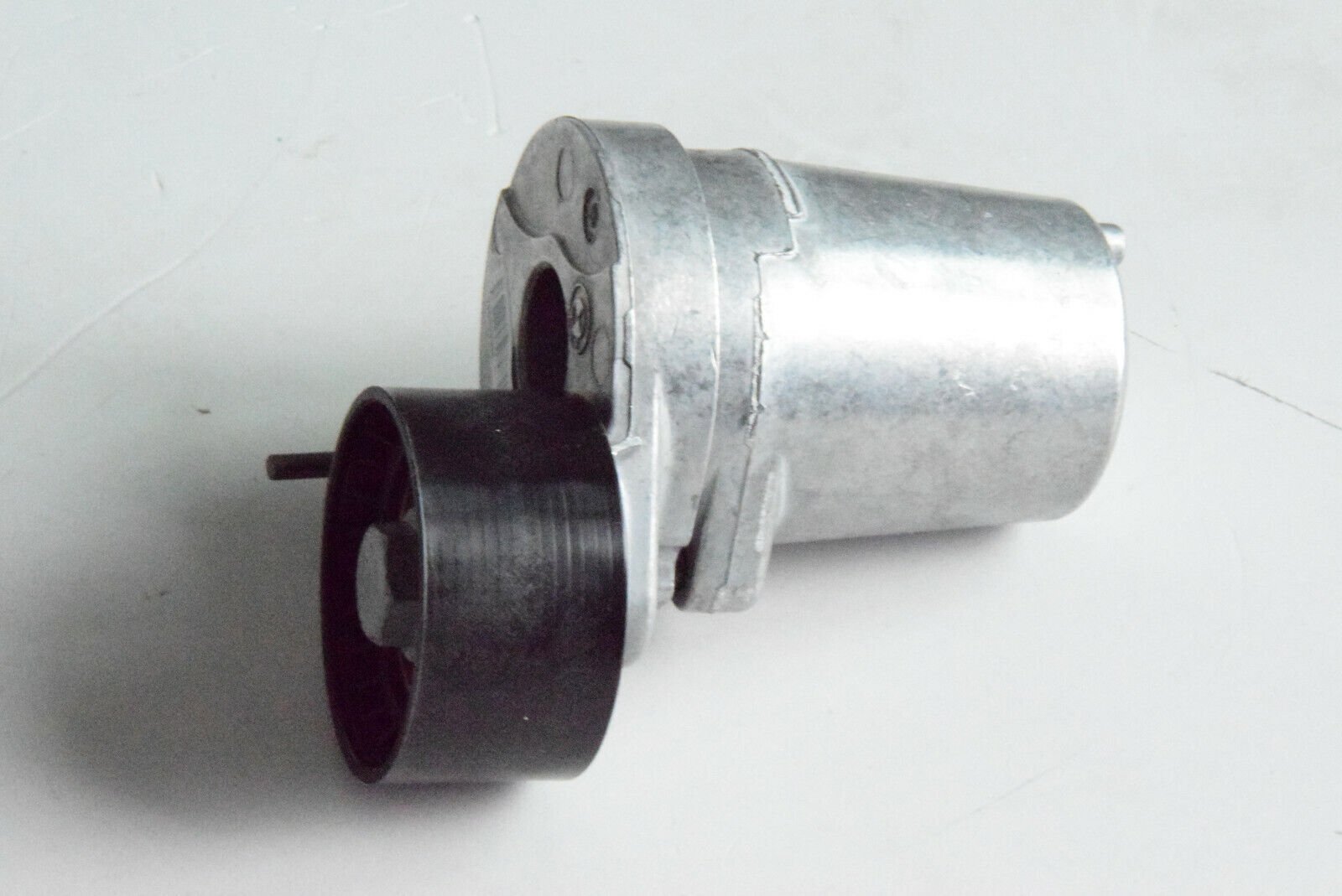BMW-11287800333-GERGİ BİLYASI E87/E90